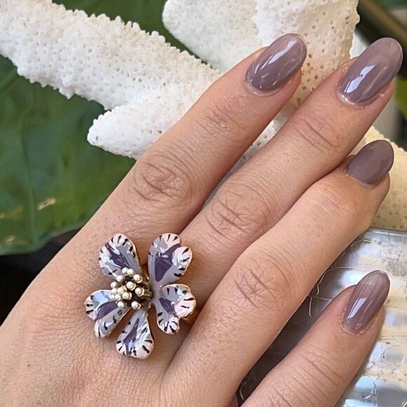 Oscar de la Renta Wild Flower Purple & Gray Ring - Picture 5 of 5
